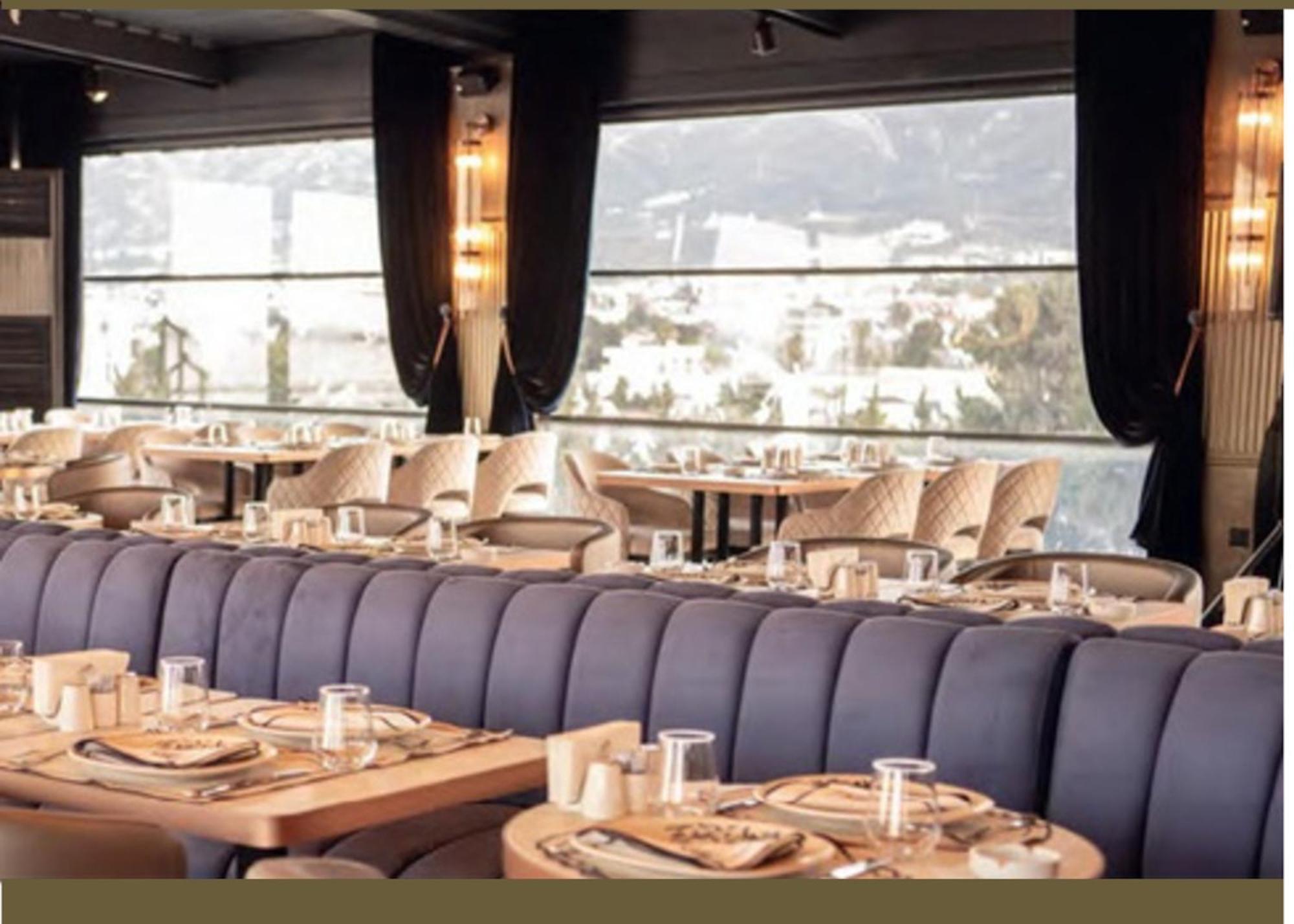 Grand Opera Hotel & Casino & Spa キレニア エクステリア 写真